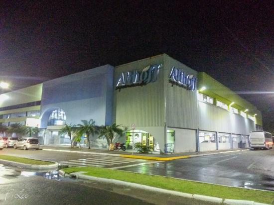  O fechamento do Althoff Supermercados, Tubarão.