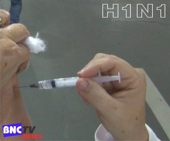 A vacinação da gripe em Tubarão, SC, 2022.