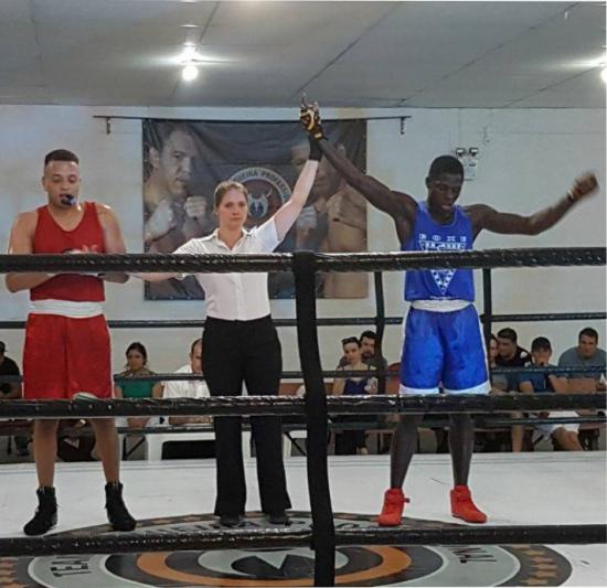 Atleta da Dojokai Tubarão vence luta em Joinville
