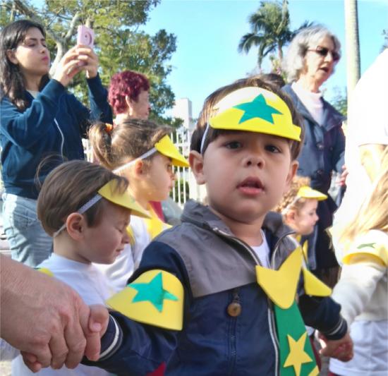 Desfile CÃ­vico CEI Lar da Menina